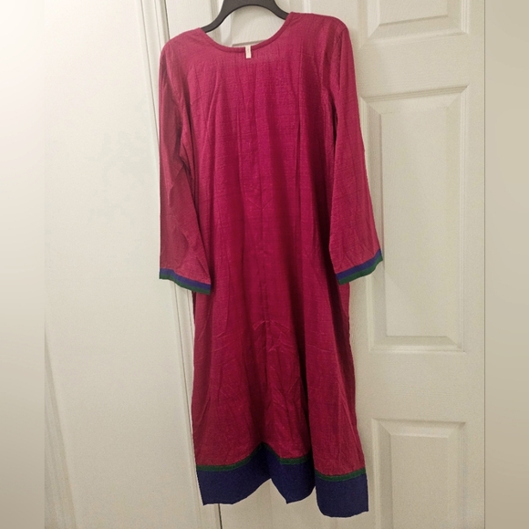 EmbellishedTunic top. Ladies Size XL - Picture 5 of 7